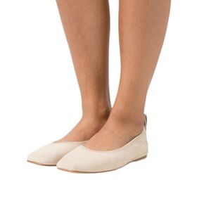 NEW Clark’s Pure Ballet Taupe Leather Flats
